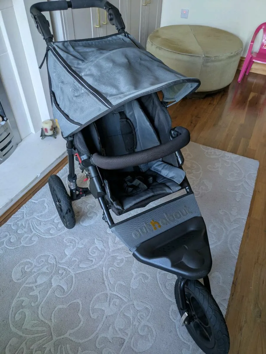 Out n About singler stroller - Image 1