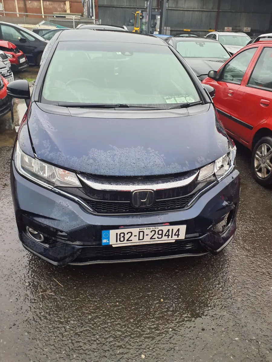 Honda Fit 2018 hybrid only 80,000 kms - Image 1