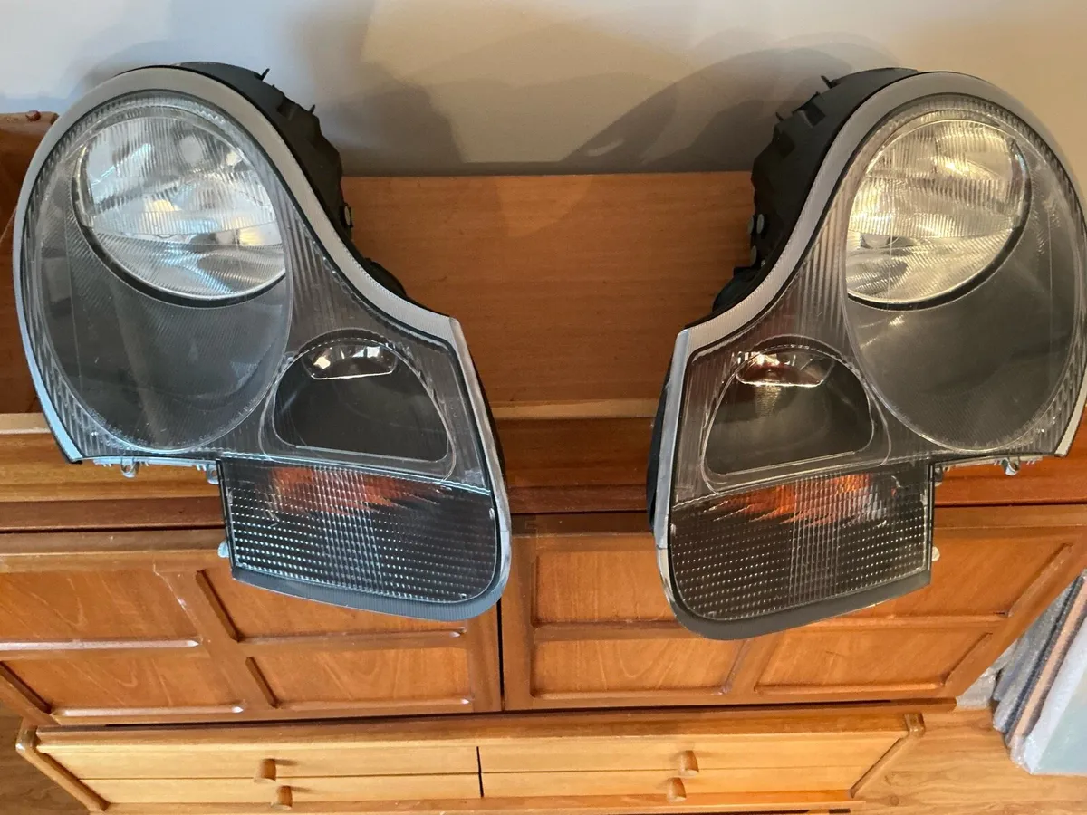 Porsche Boxster 2004 facelift Headlights Original - Image 3