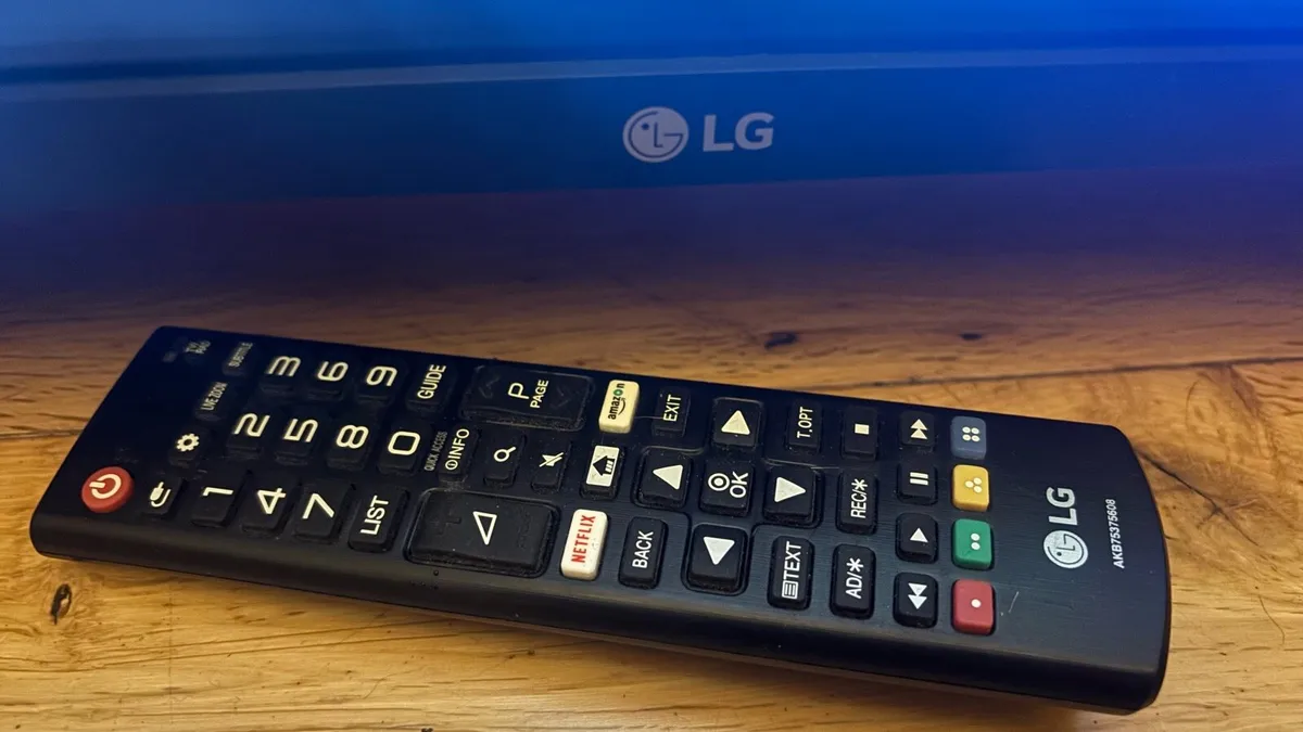 43” LG 4K Smart TV - Image 4