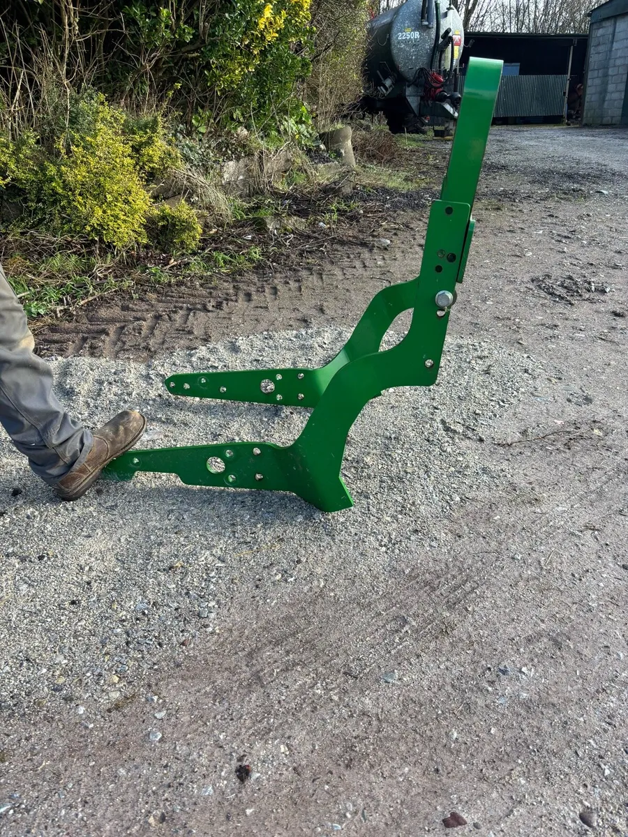 John Deere loader safety bar and exhaust - Image 3
