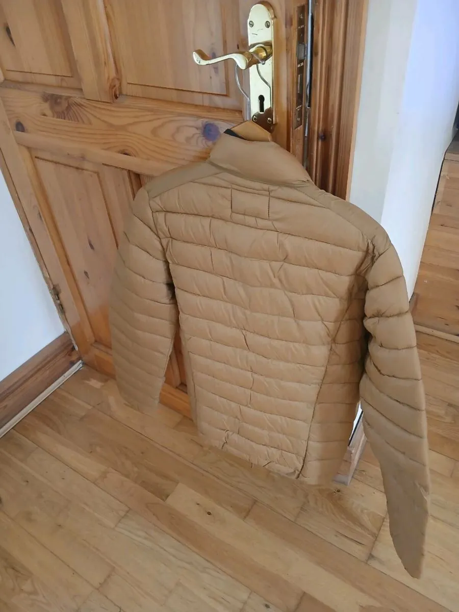 Mens jacket small size new can deliver only 35 - Image 2
