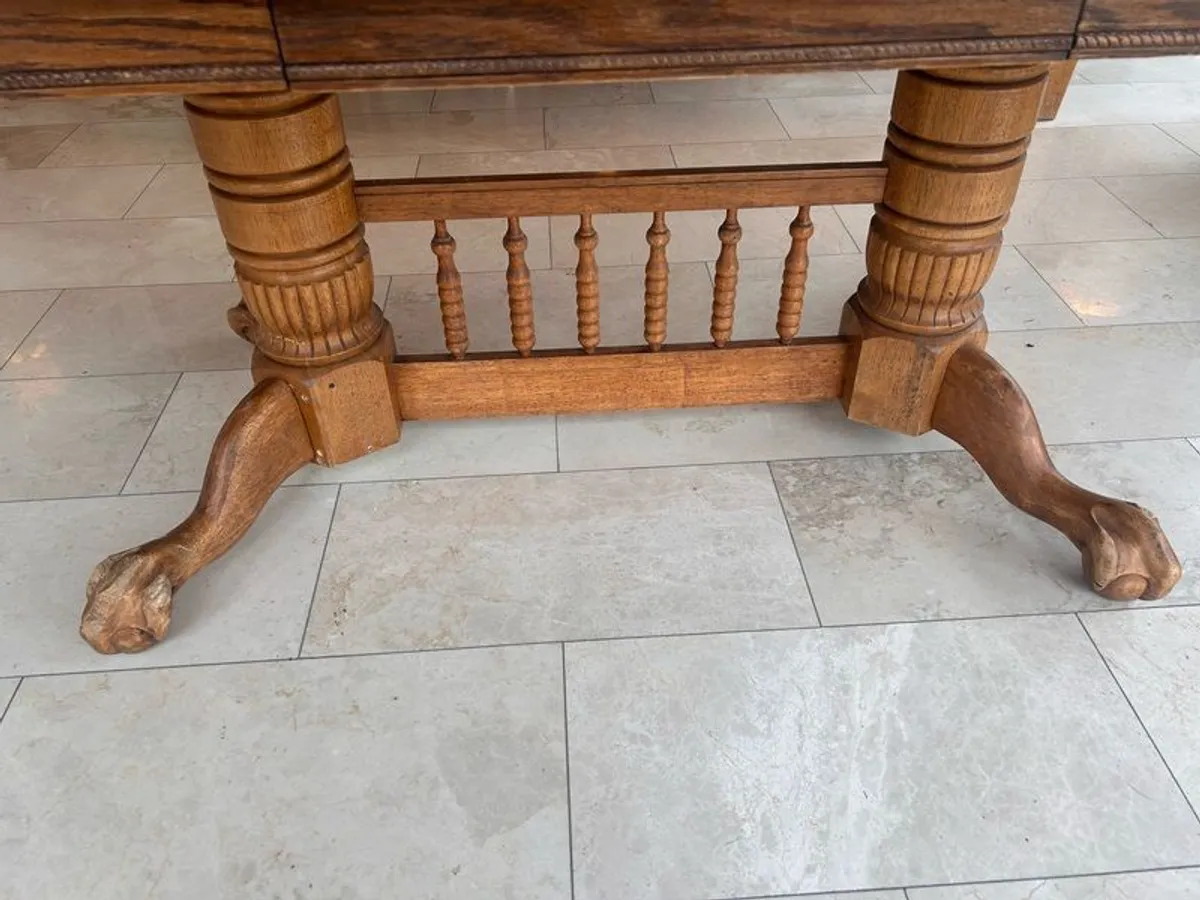 Solid wood Dining Table - Image 4