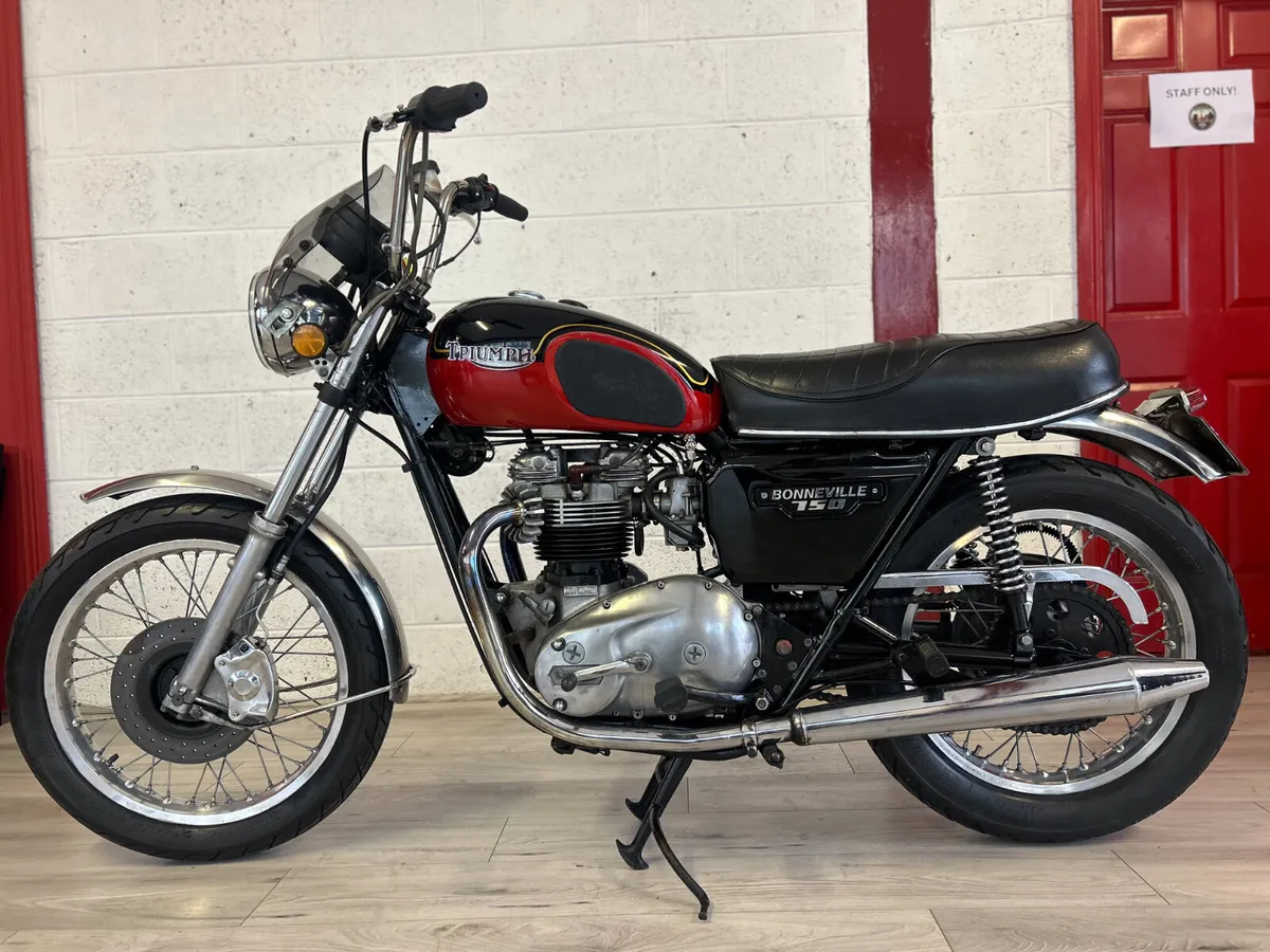 1981 Triumph Bonneville 750 - Image 1