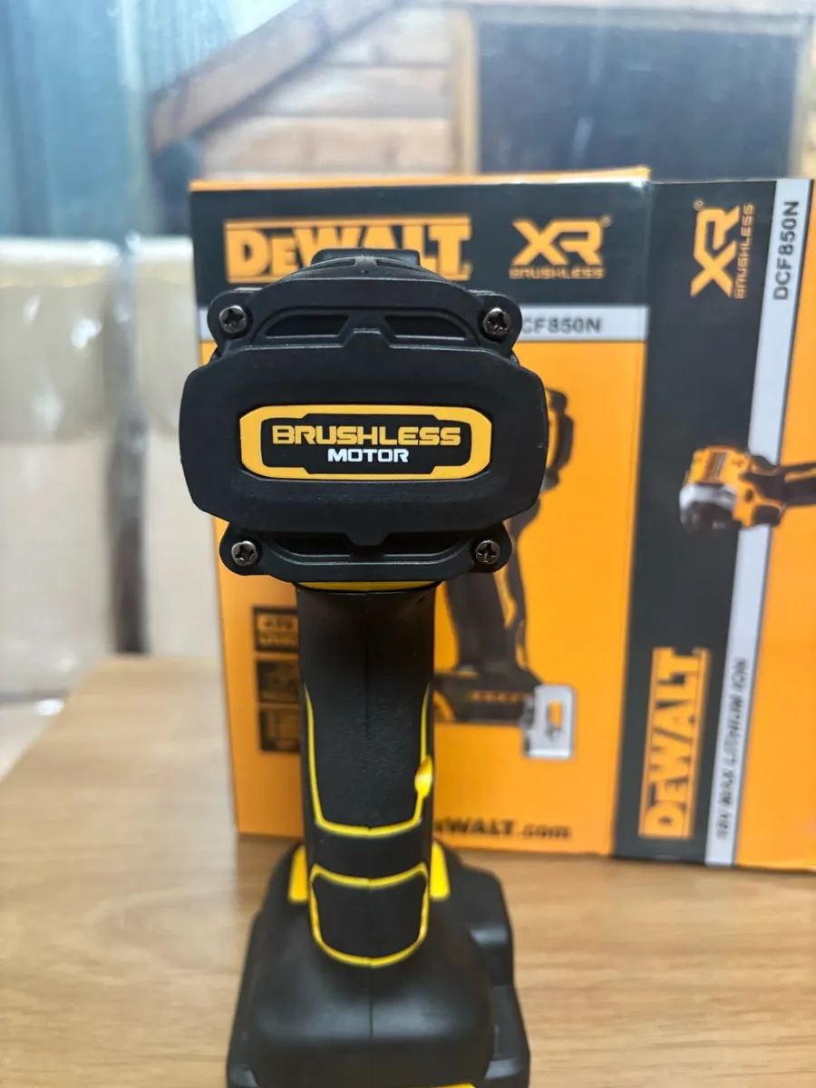 Brand-new 2025 Dewalt impact driver - Image 4