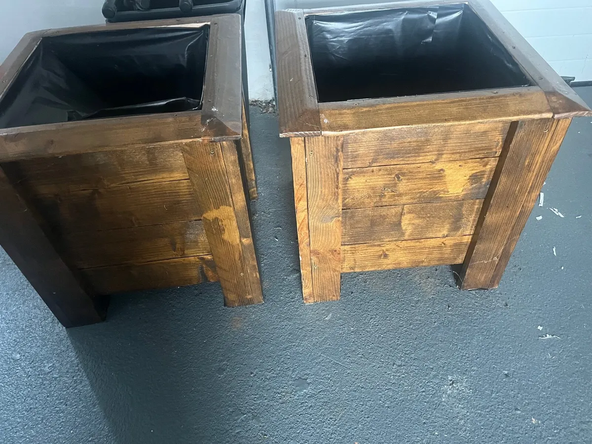 Garden planter boxes - Image 1