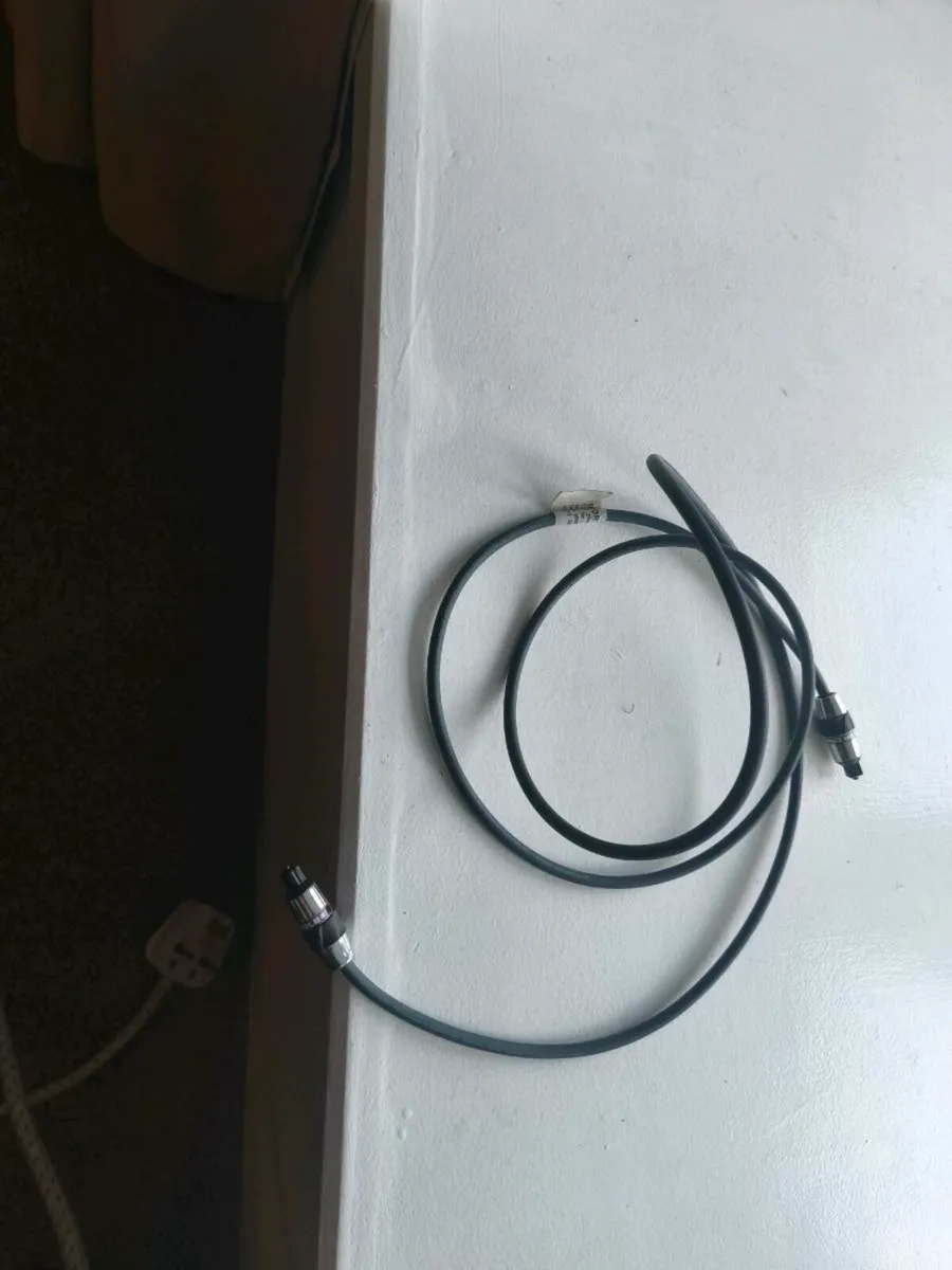 LG Soundbar - Image 2