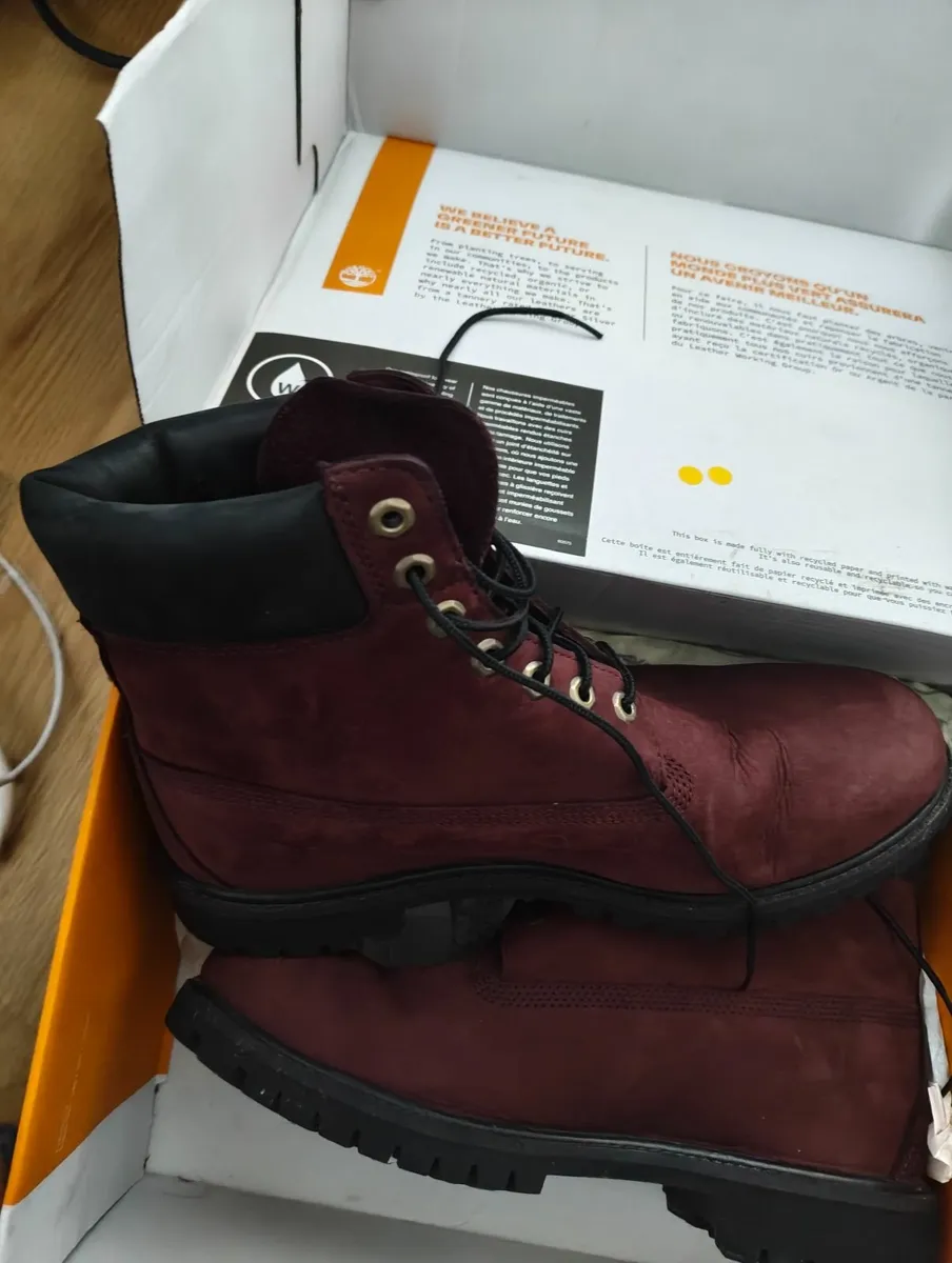 Timberland 6-Inch Premium Boots – Burgundy Suede - Image 1