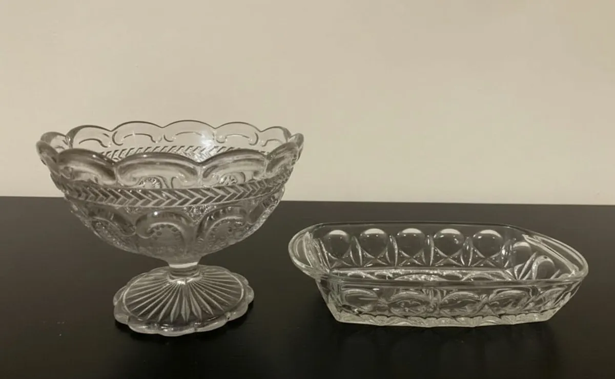 Vintage Pressed Glass Dish Set – 2 Pieces - Image 4
