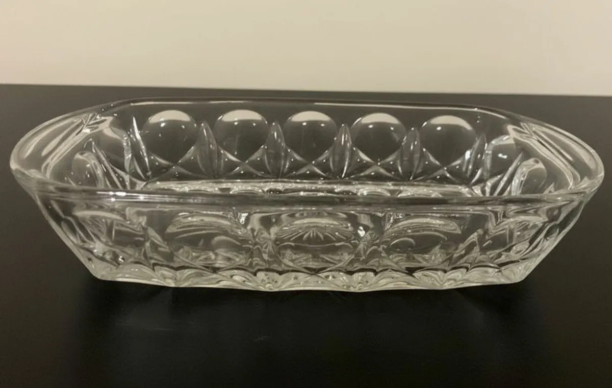 Vintage Pressed Glass Dish Set – 2 Pieces - Image 3