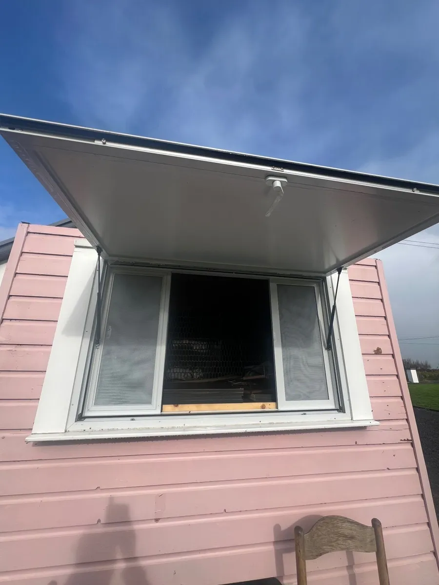 Mobile Coffee trailer - Image 1