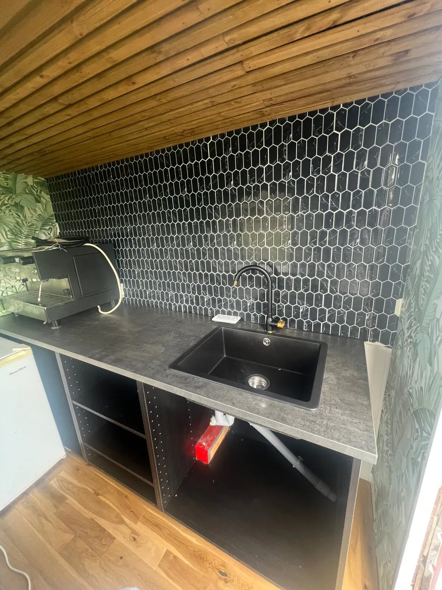 Mobile Coffee trailer - Image 4