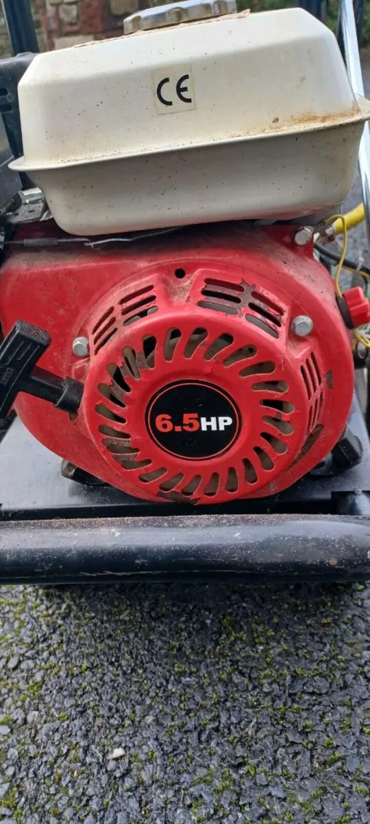 Power washer - Image 1