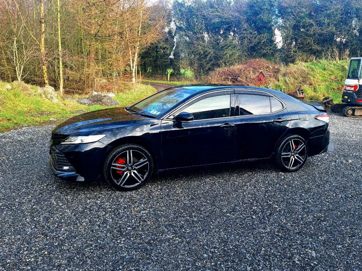 191  TOYOTA CAMRY 2.5 HYBRID - Image 4