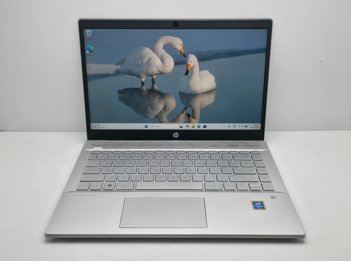 HP Pavilion 14-CE- Intel Pentium Gold/Win11 Laptop