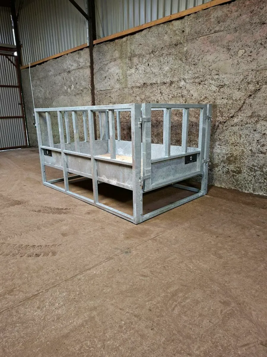 Pinnacle Fabrication Feeding Bin - Image 2