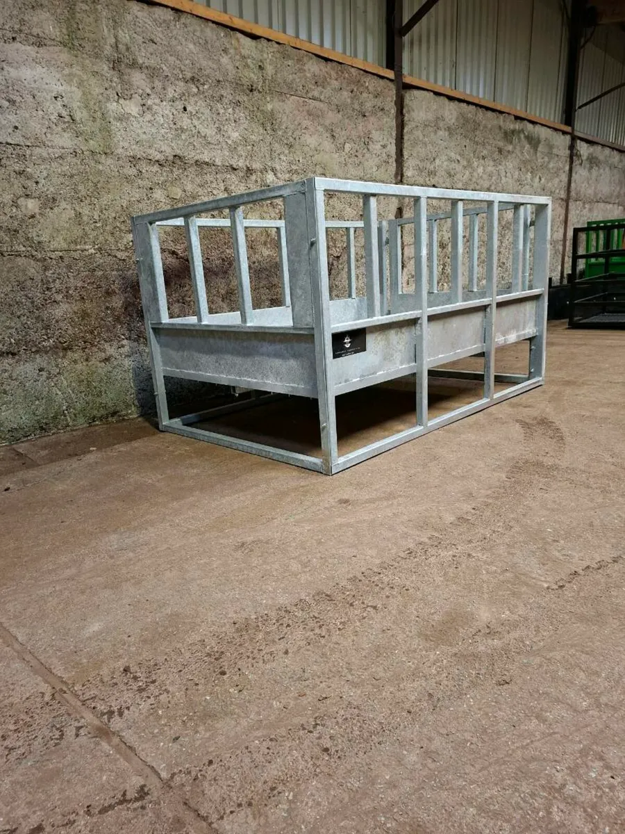 Pinnacle Fabrication Feeding Bin - Image 3