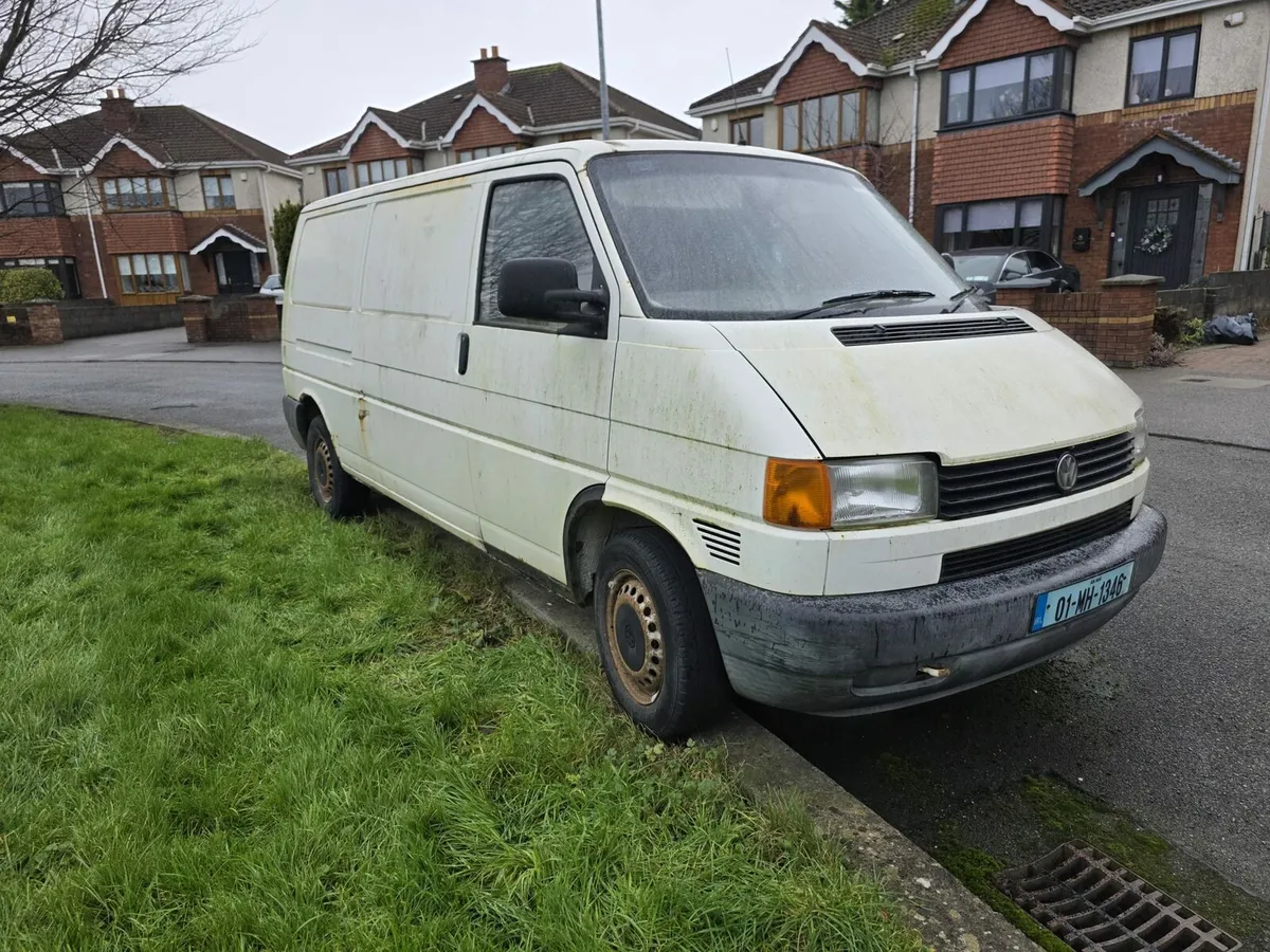 Volkswagen Transporter 2001 2.4 Diesel - Image 1