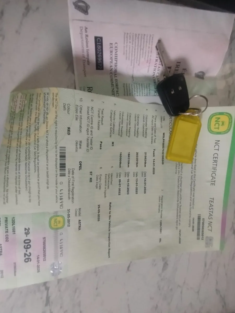 Opel Astra 2012 - Image 4