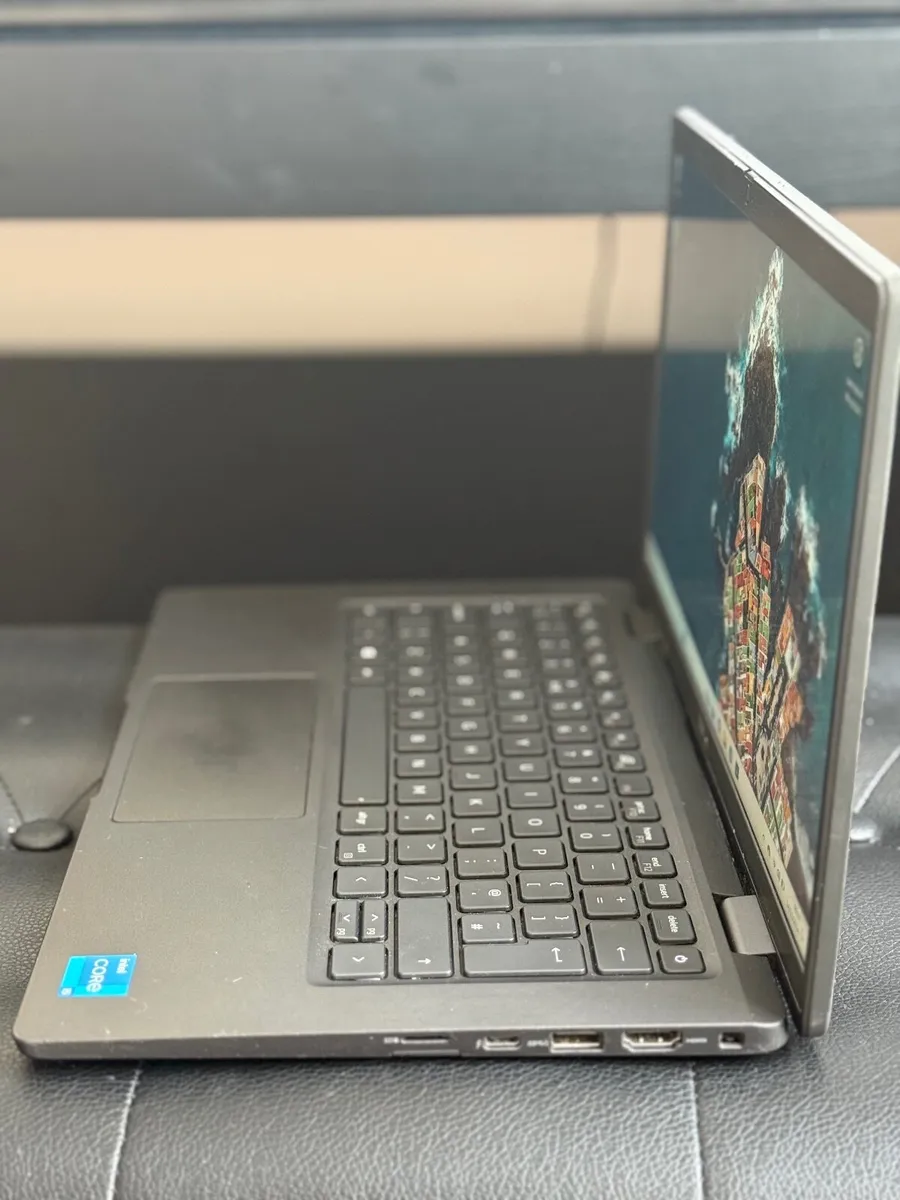Dell Latitude 7320 Laptop i5/16GB/256SSD/FHD - Image 3