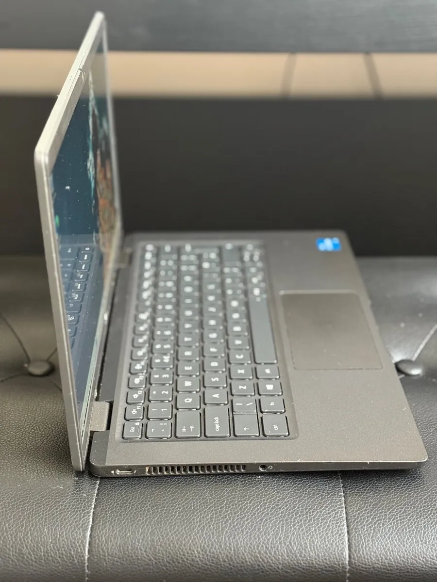 Dell Latitude 7320 Laptop i5/16GB/256SSD/FHD - Image 2