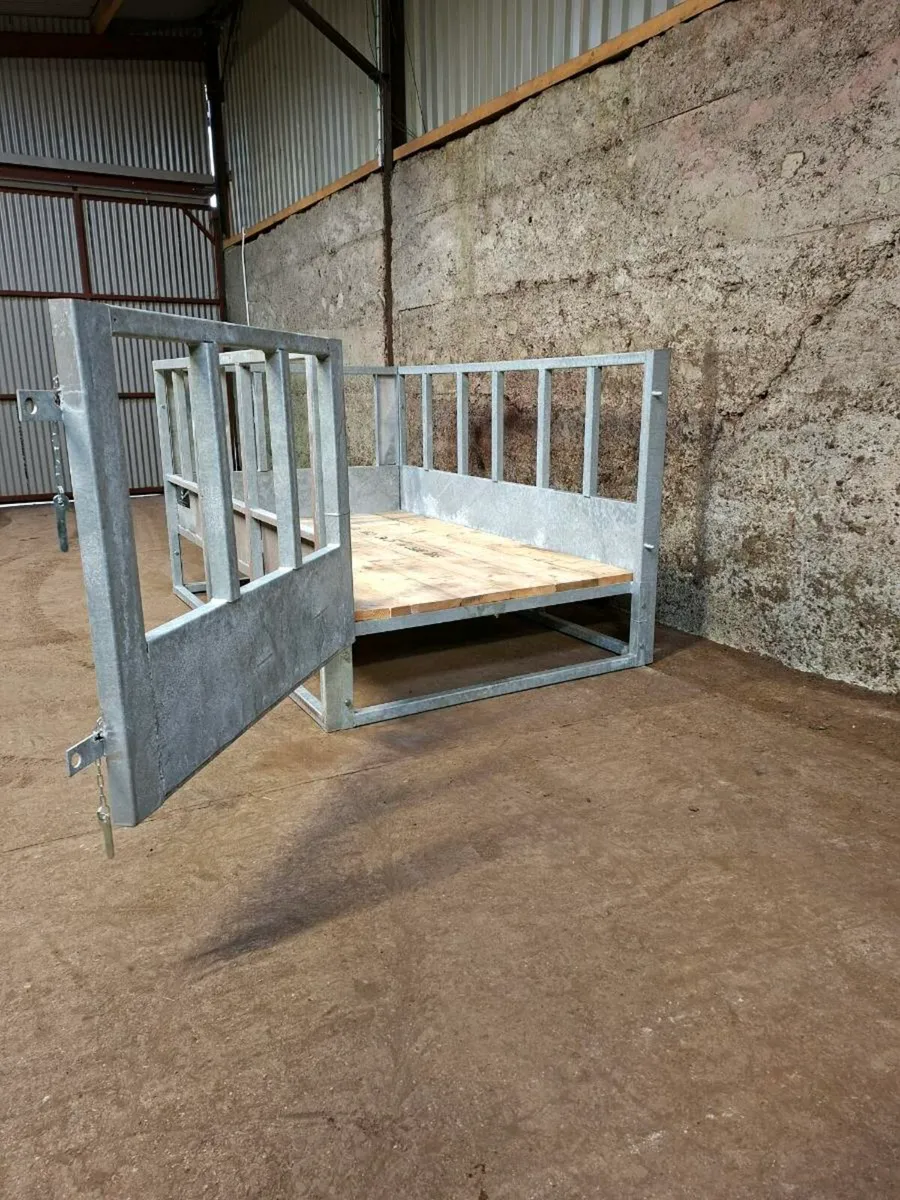 Pinnacle Fabrication Feeding Bin - Image 3