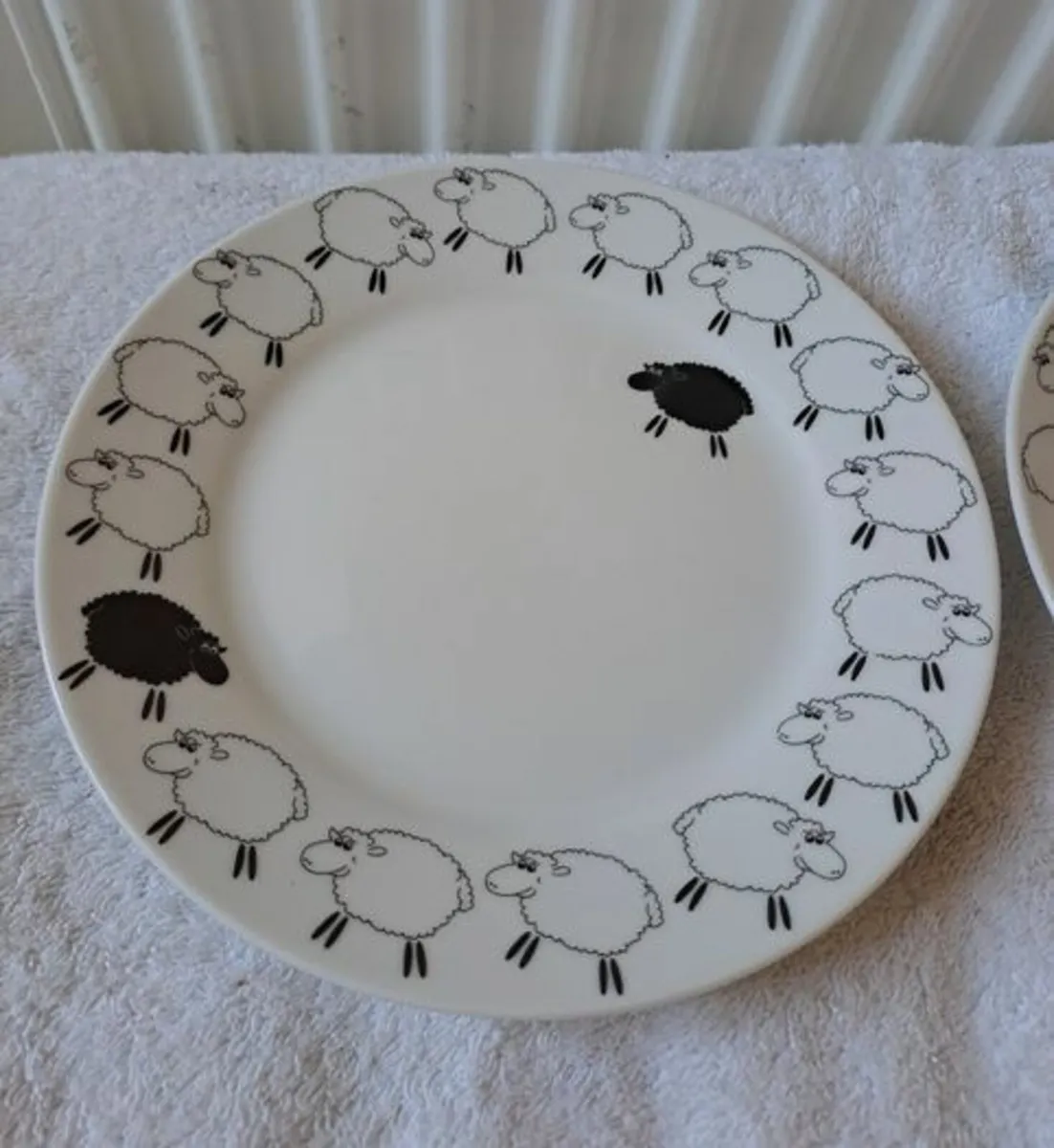 Funny sheep Plates - Image 2