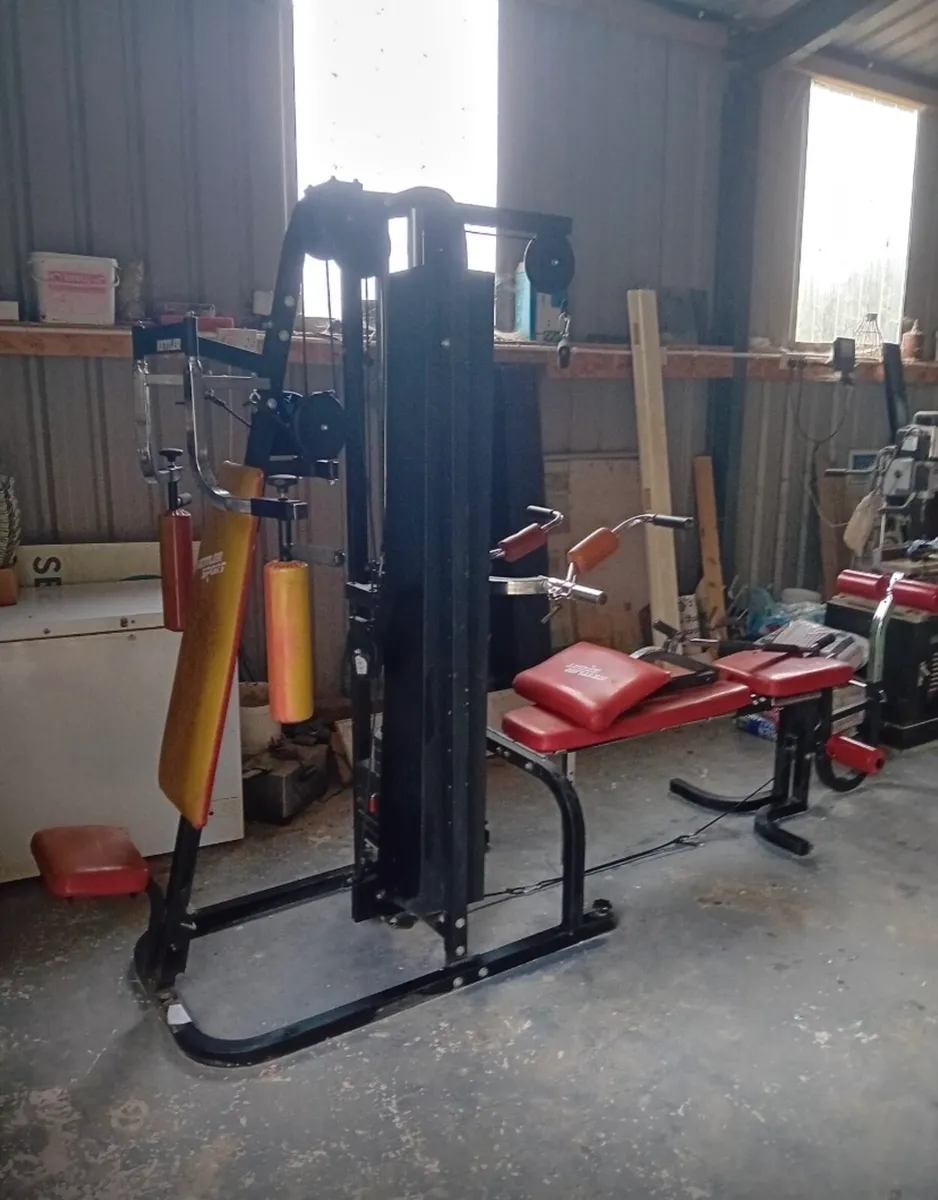 Multi functioning gym equipment - Image 1