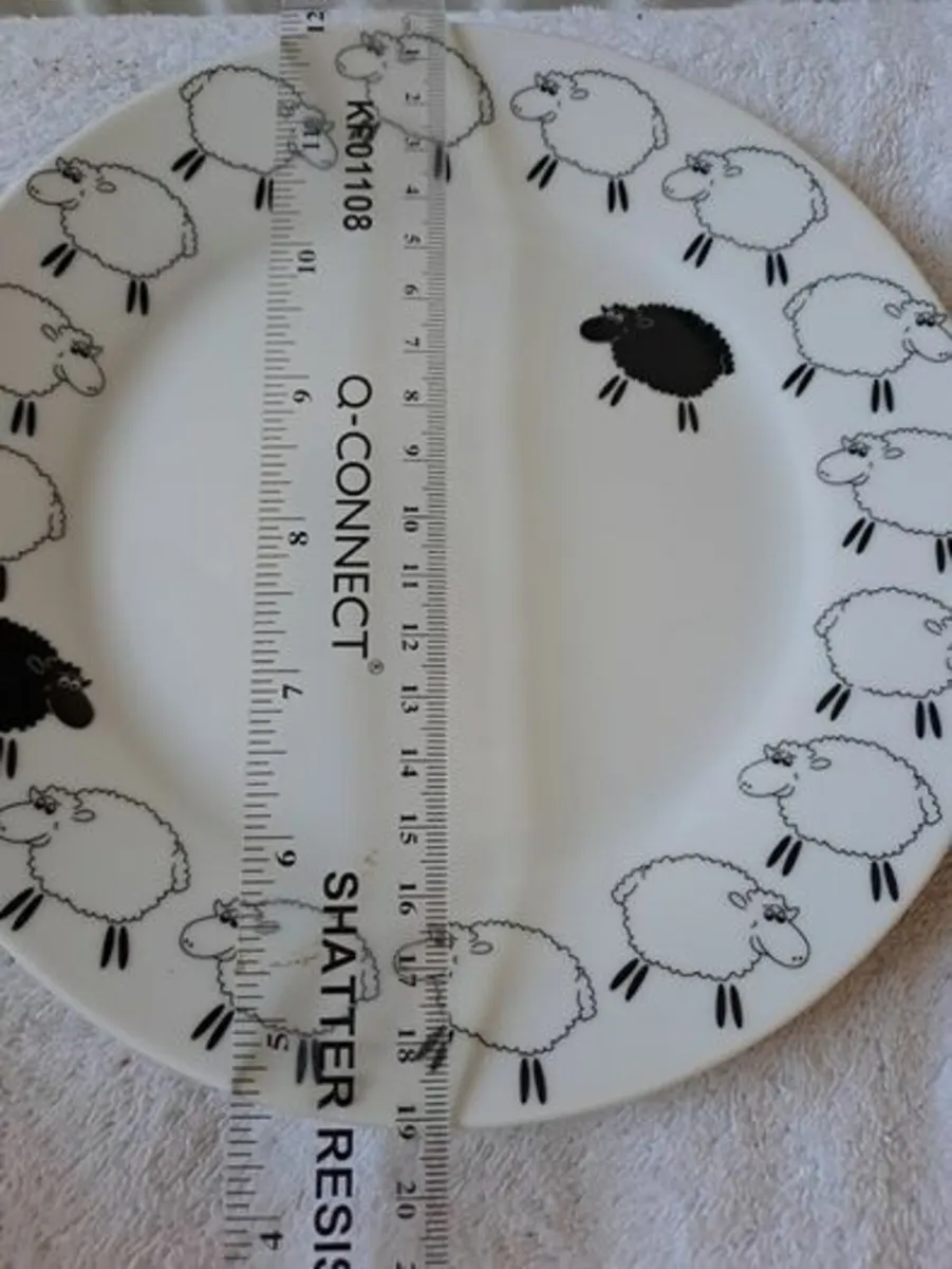 Funny sheep Plates - Image 4