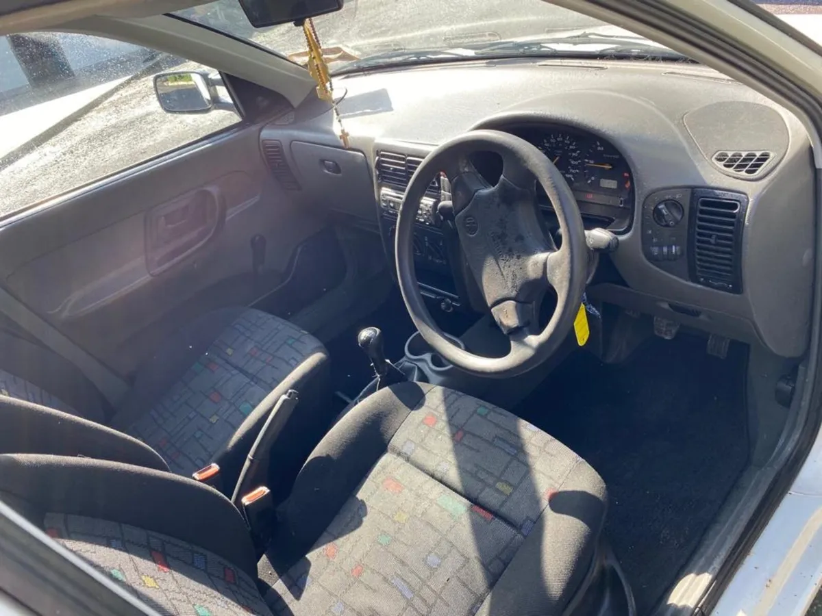 Volkswagen Caddy 2002 - Image 3