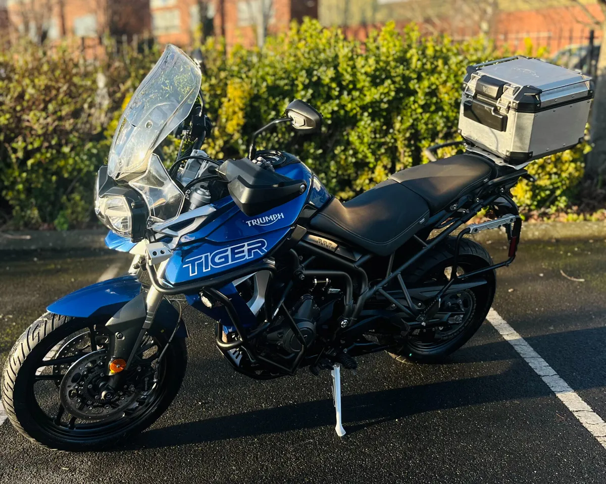 TRIUMPH TIGER 800 XRT - Image 3