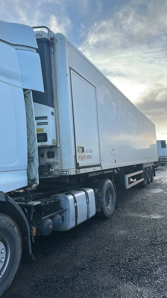 Fridge trailer - Image 4