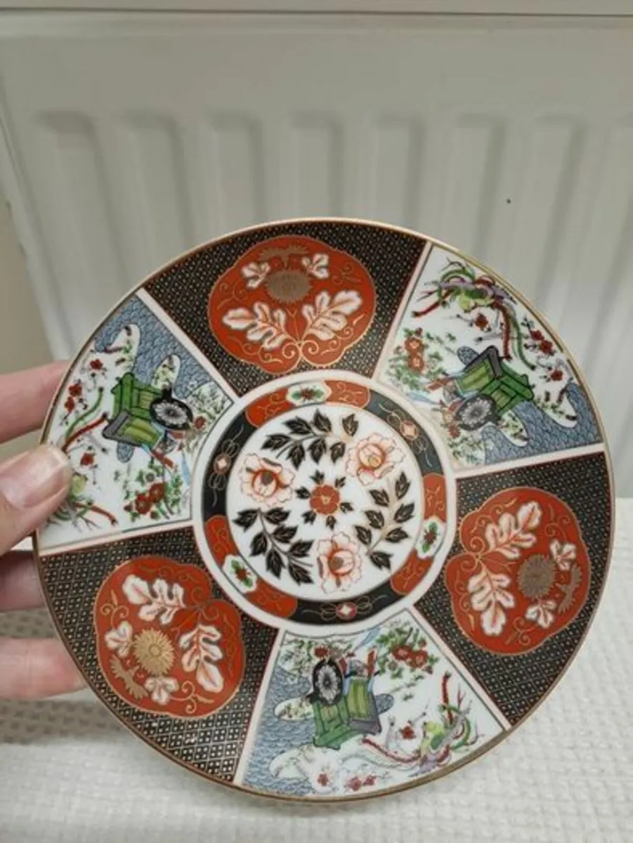 Imari rickshaw and phoenix plate - Image 1