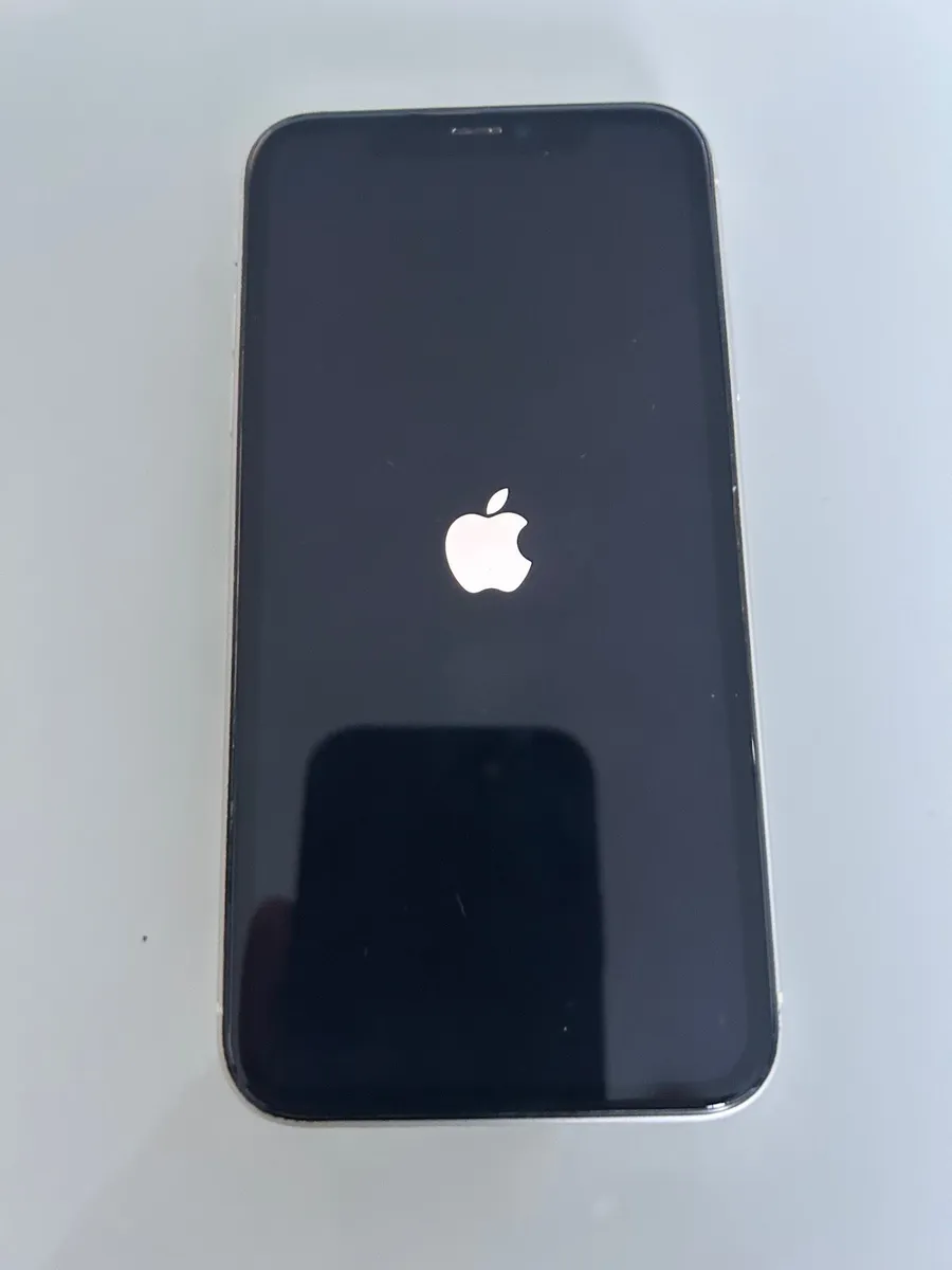 iPhone 11 64gb White - Image 2