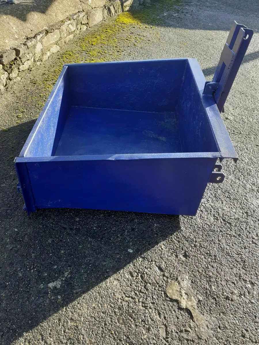 Tractor Tipper Transport Box for Sale - Image 3
