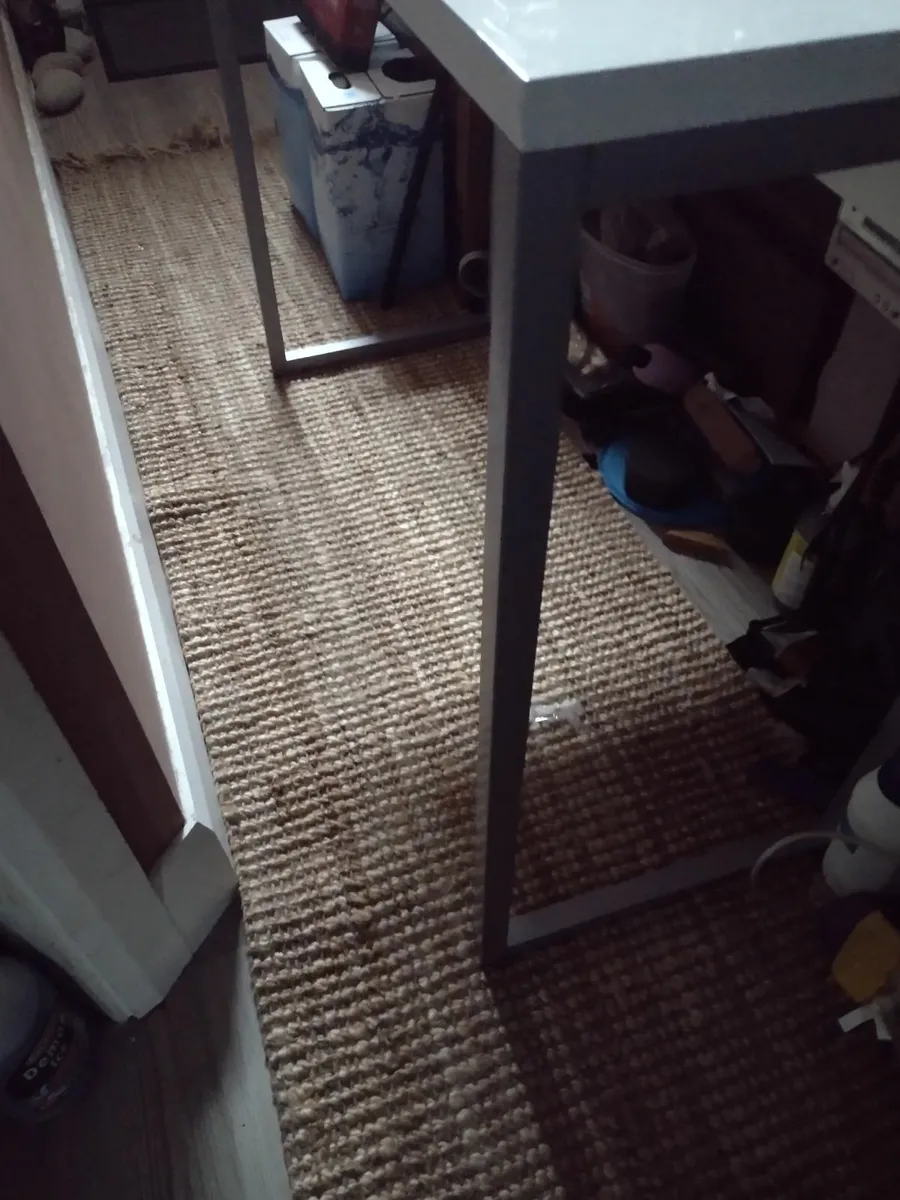 B&Q medium size desk - Image 4