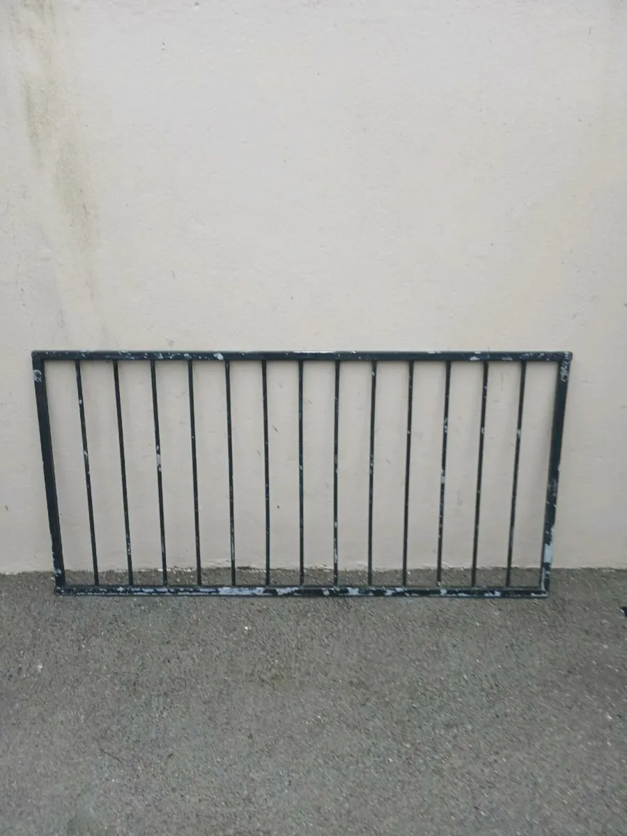 Railing/fence/gate - Image 1