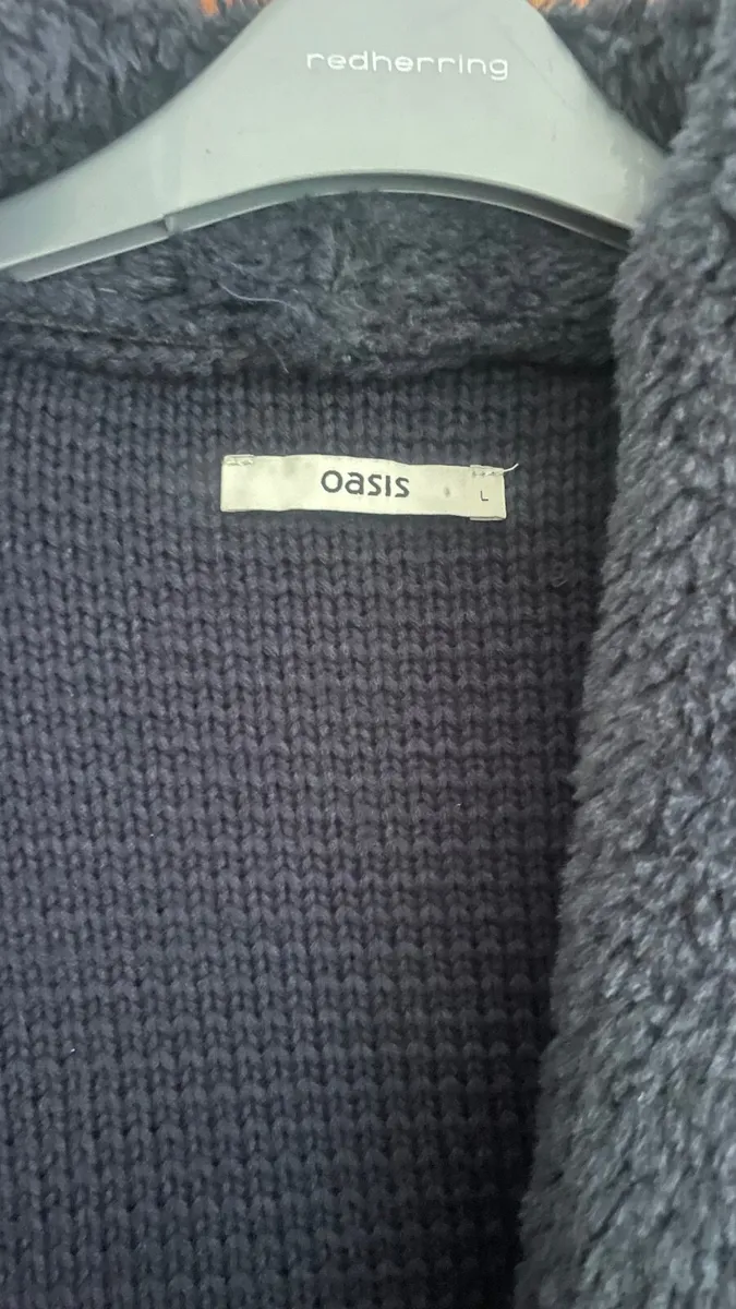 Navy cardigan large - Image 2