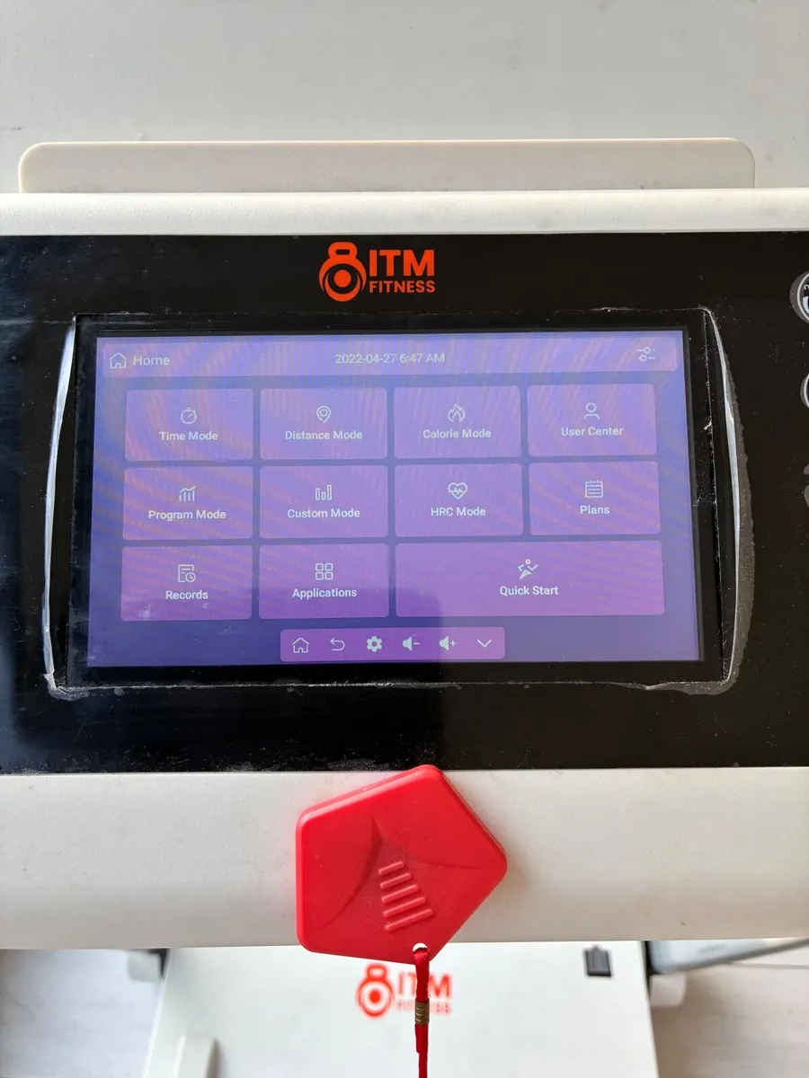 Treadmill - foldable - Image 2