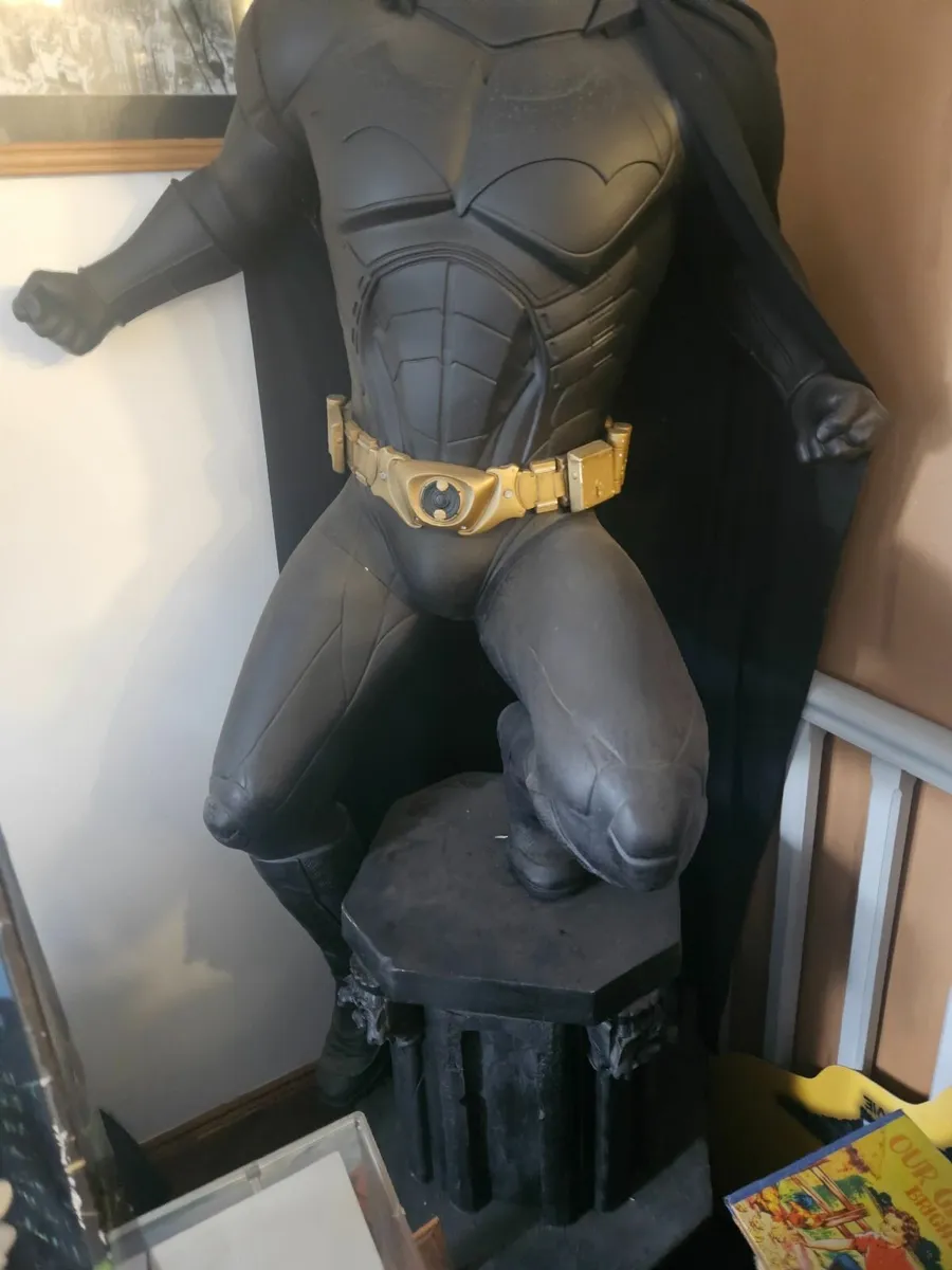 Life Size Batman - Image 2