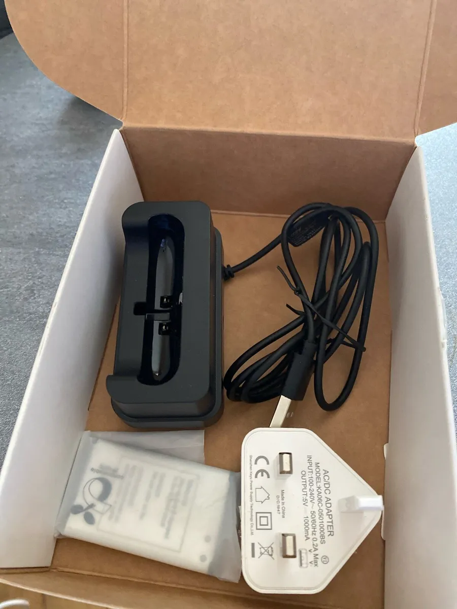 Doro 5860 Mobile Phone - Image 2