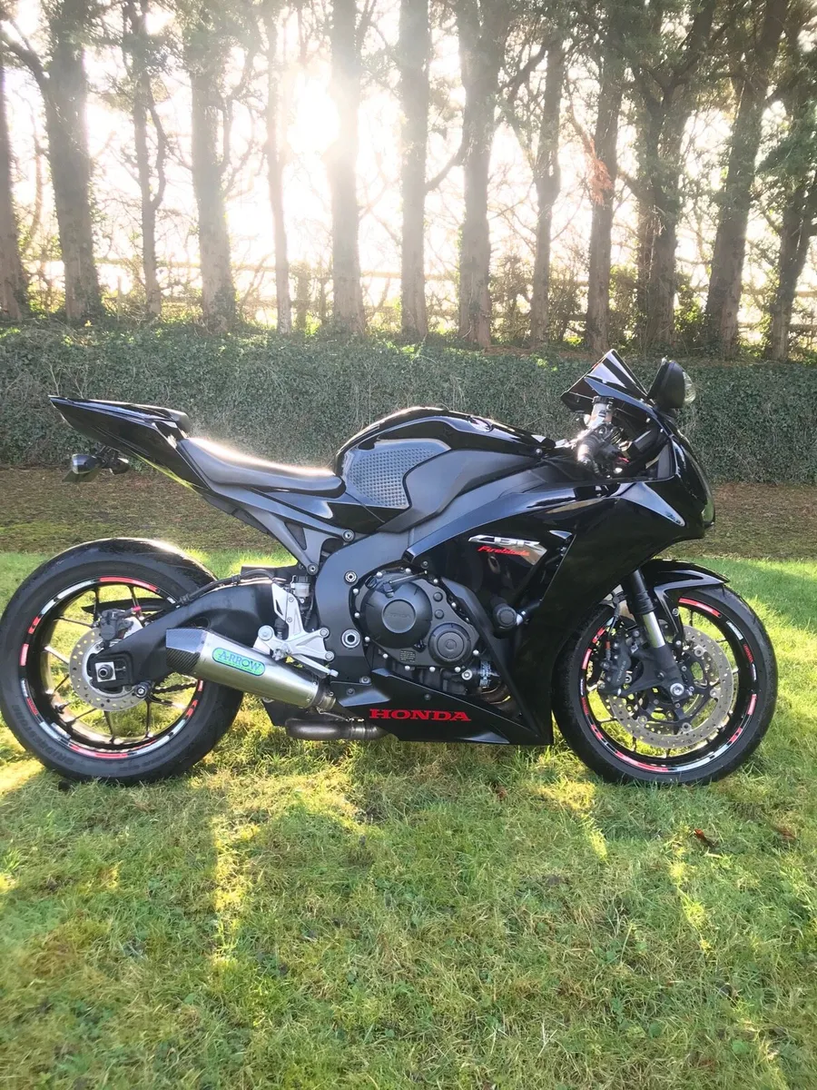Cbr1000 - Image 1
