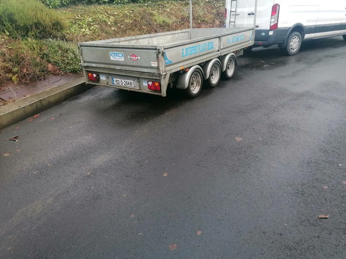 Dale Kane Tri-axle Trailer - Image 1