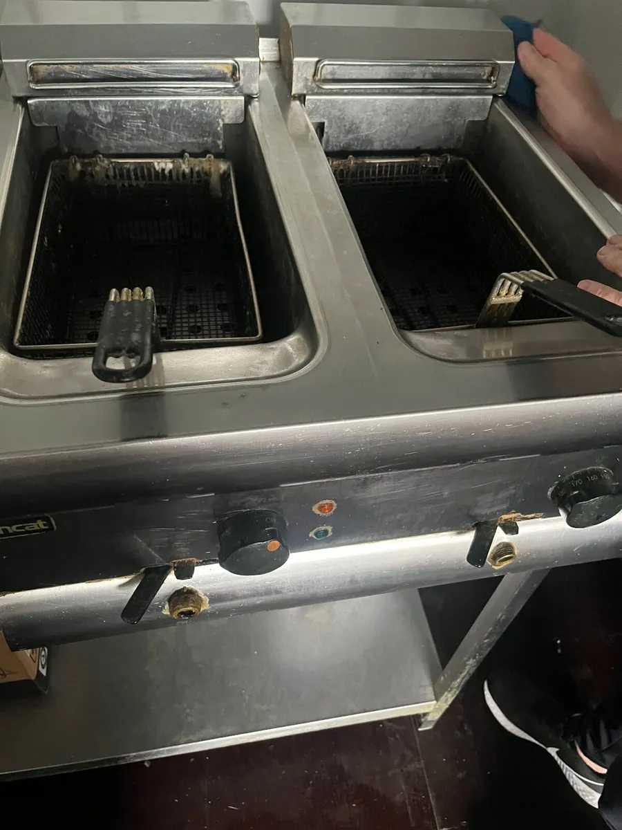 Catering equipment - Image 1