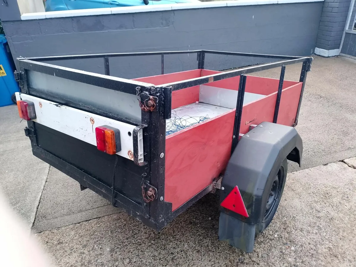 6 X 3.5 ft trailer - Image 1