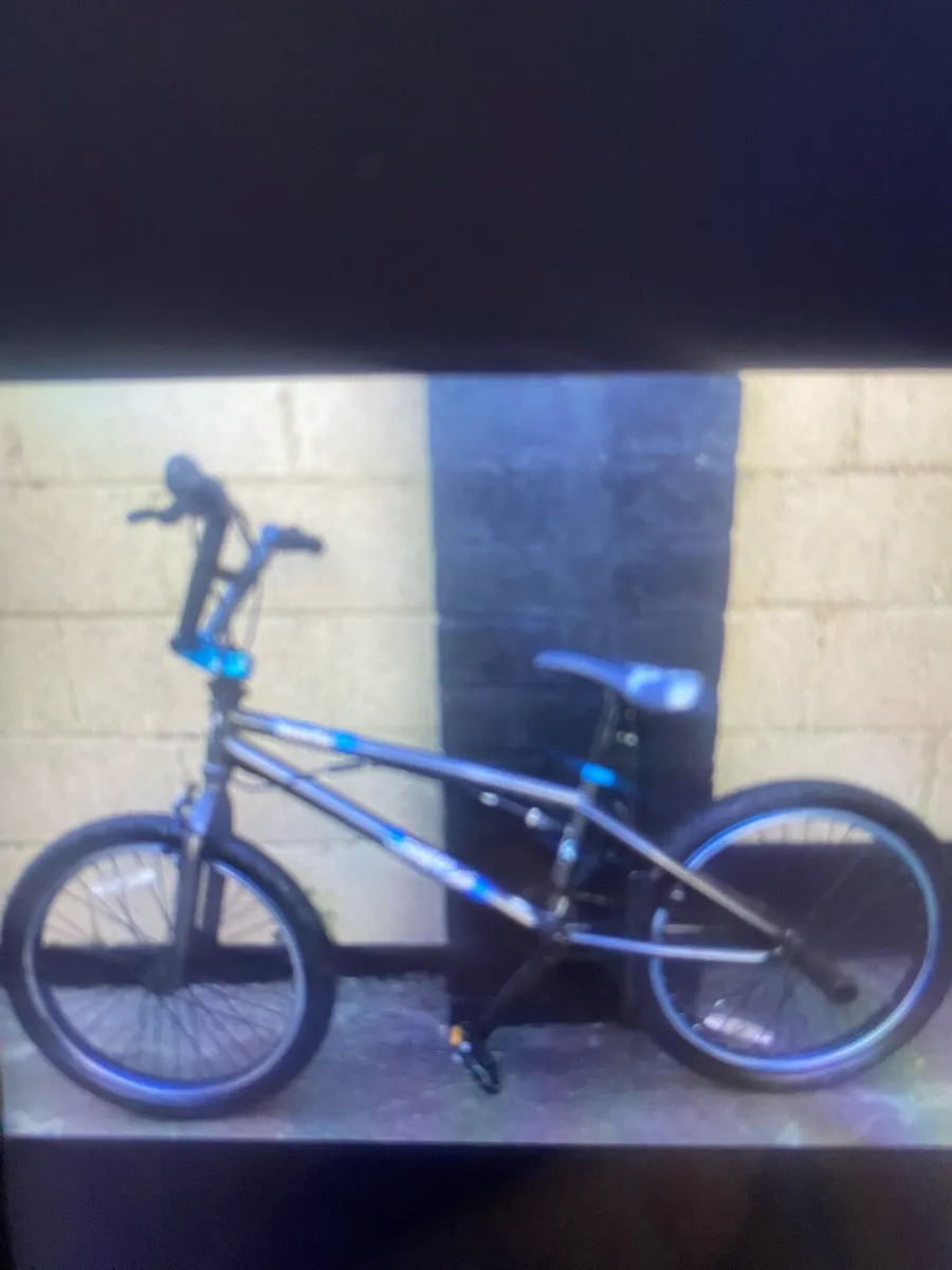 BMX stunt bike 360 handle bars - Image 1