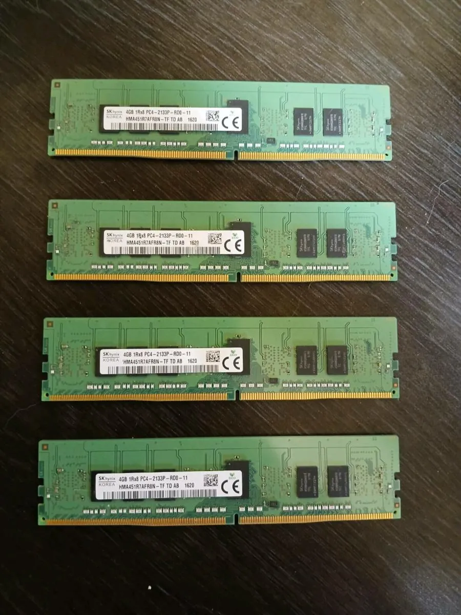 4 x 4gb ddr4 (16gb in total) EEC ram - Image 1