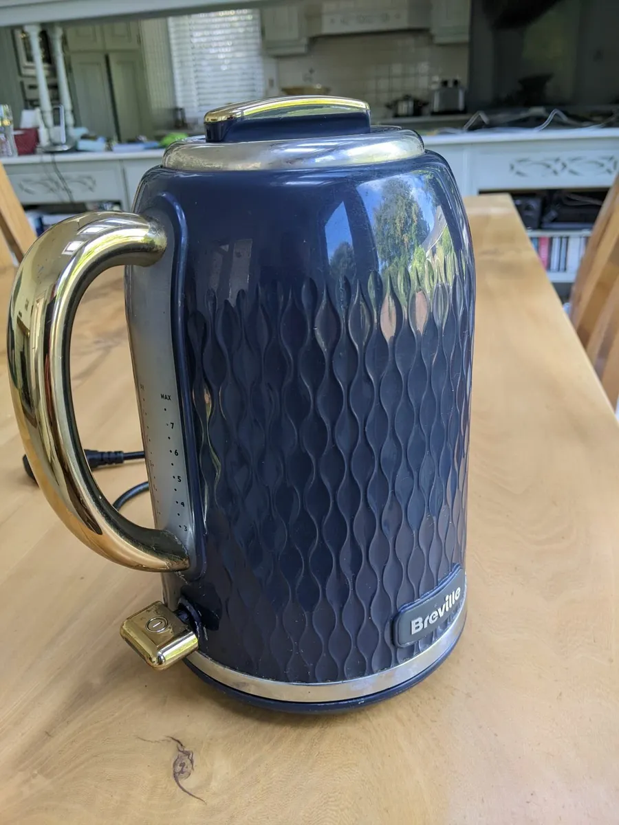 Electric Kettle - Image 1