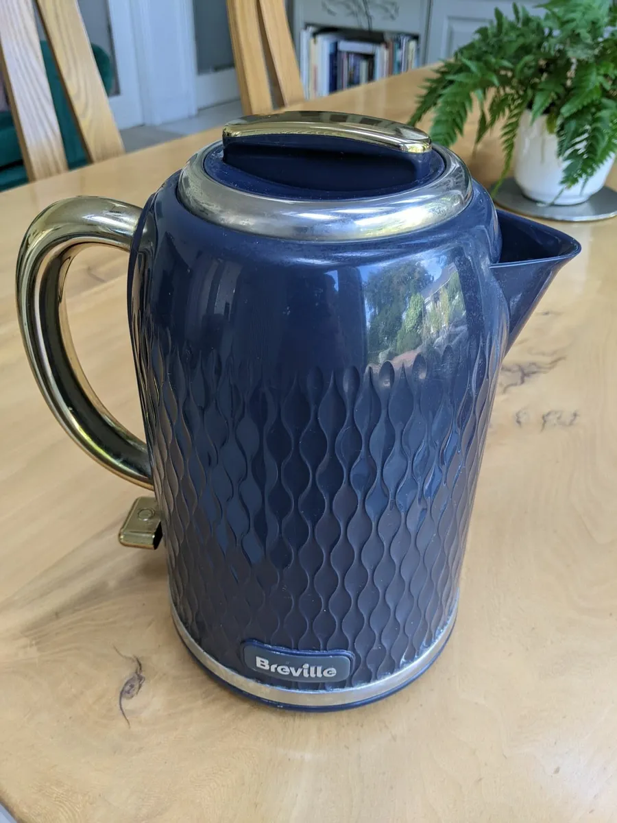 Electric Kettle - Image 3