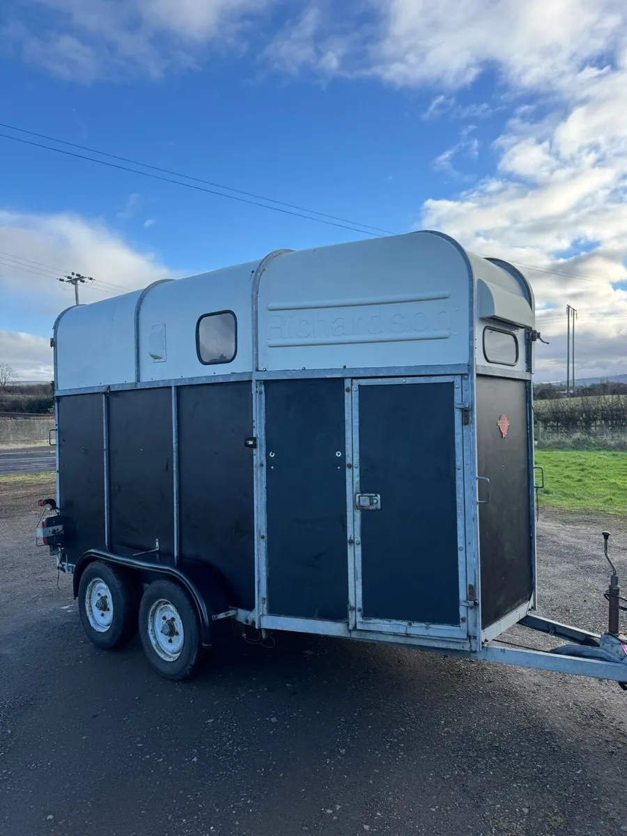 Richardsons Horse box - Image 2